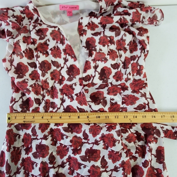 Betsey Johnson Floral Wrap Midi Dress Size 14 Asymmetric Hem Layered Romantic - Picture 7 of 13